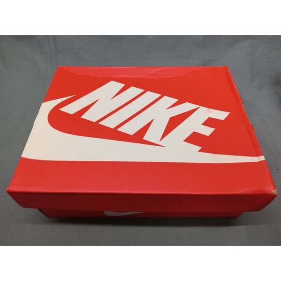 Nike Boys Air Max 90 (GS) Sneakers Leather Triple White Size 5 NEW IN BOX! - Picture 9 of 9